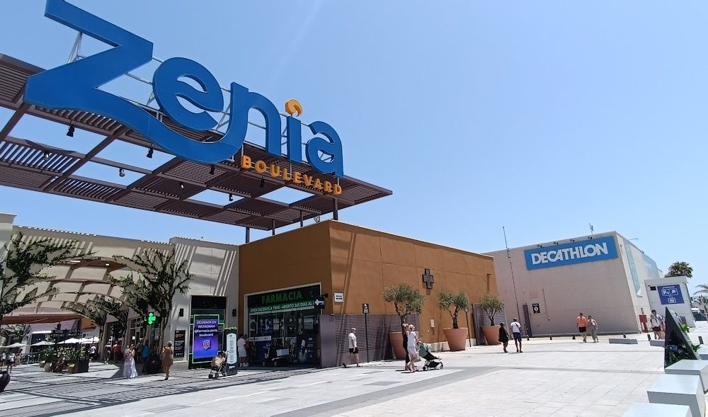 Zenia Boulevard