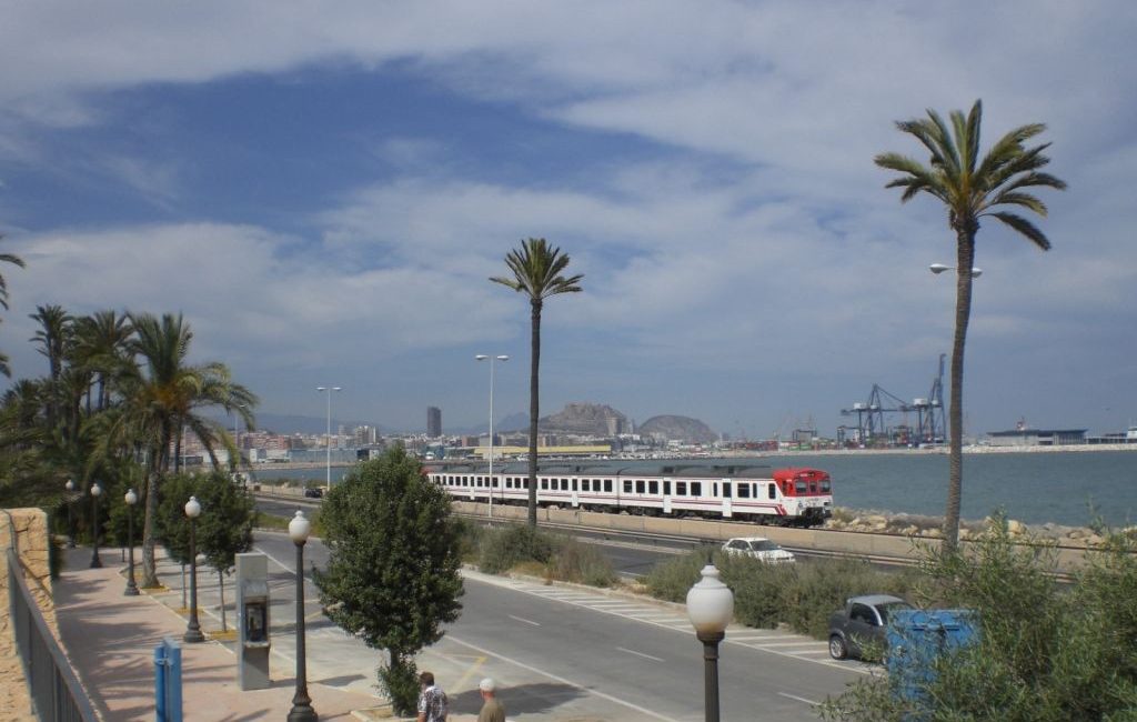 Alicante Train