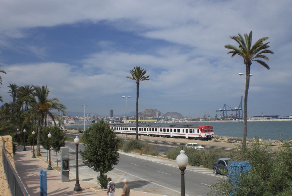 Alicante Train