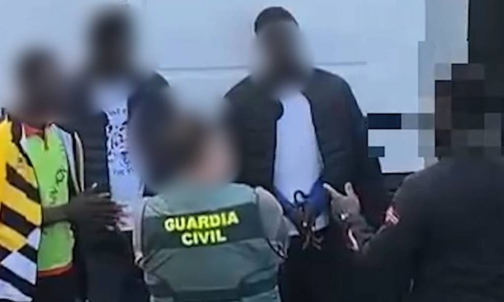 Guardia Civil Illegal Boat Crossing