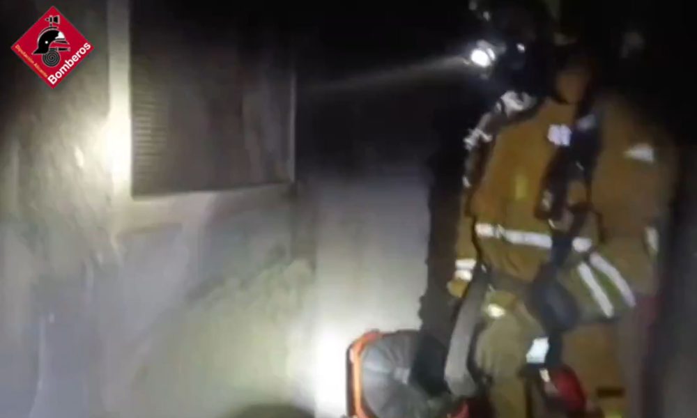 Fire in a commercial premises at Cabo Roig