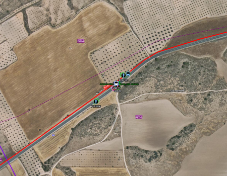 Woman injured after her car overturned several times in Yecla