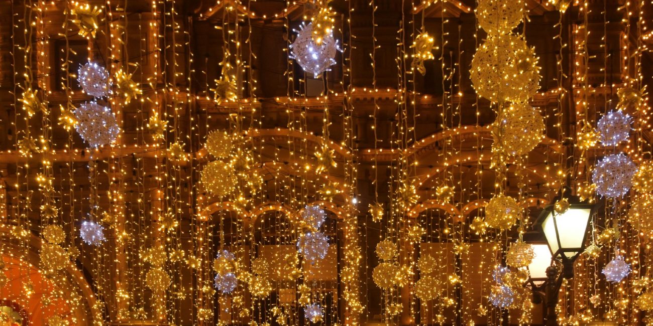 a building that has a lot of lights on it