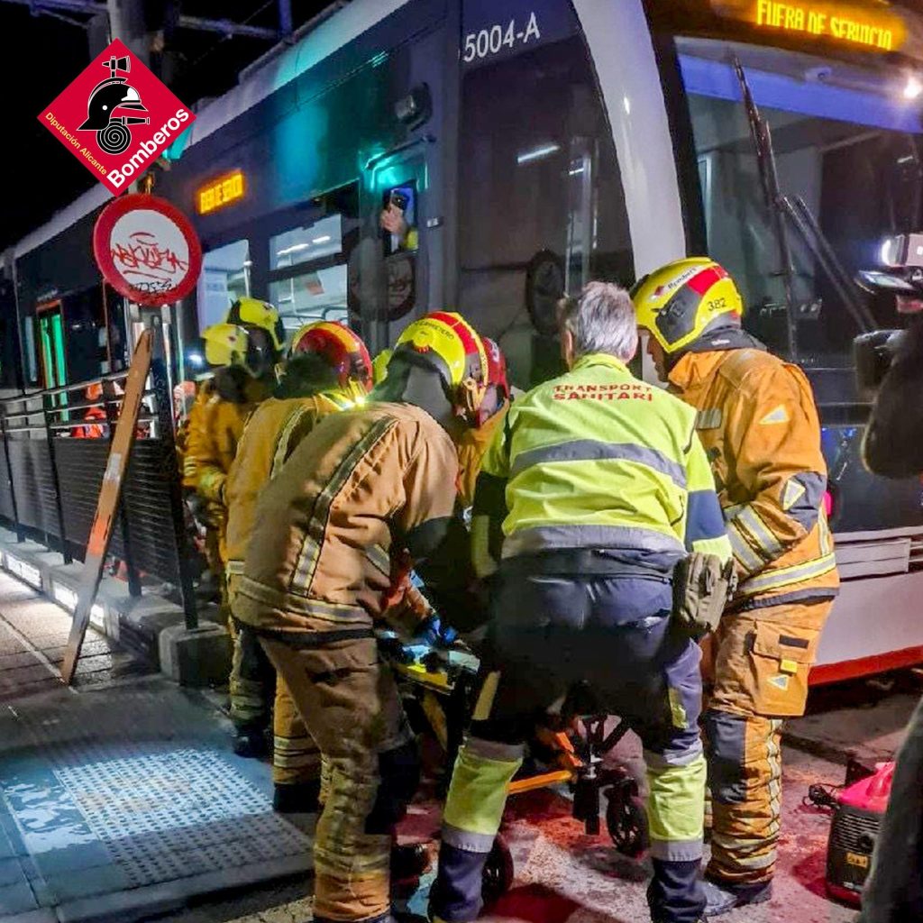 Alicante TRAM crash simulation 03