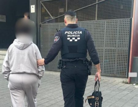 Murcia Local Police woman assualt arrest