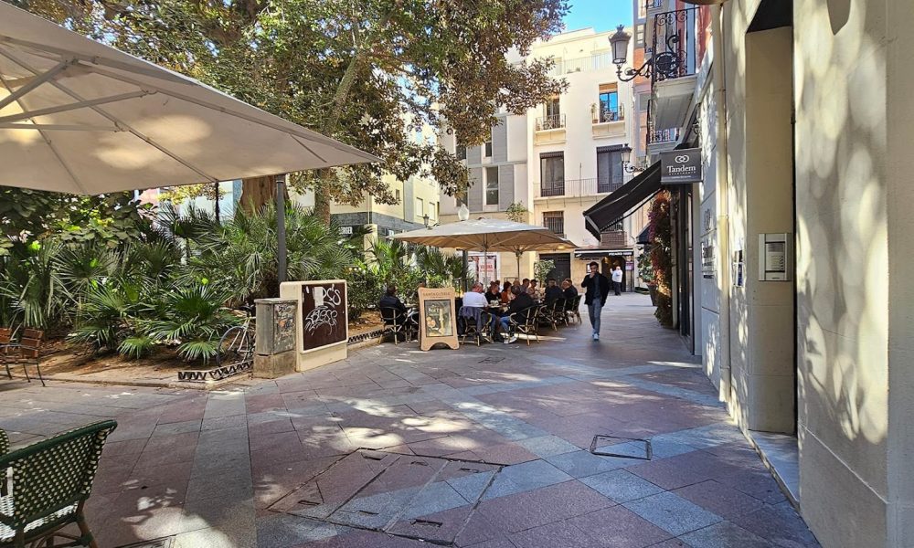 Alicante cafe