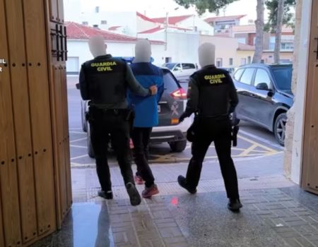 Guardia Civil novelda arrest
