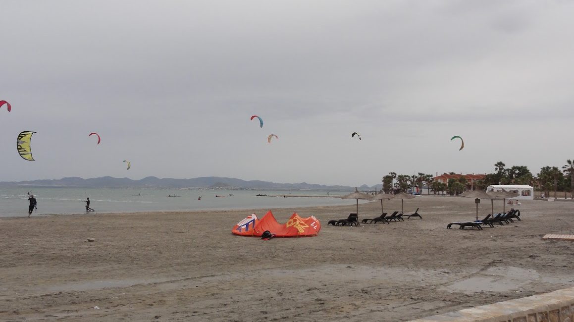 Kitesurfing