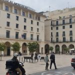 la plaza del Ayuntamiento Alicante town hall court