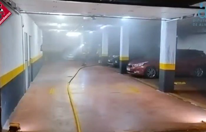 Alicante Fire Brigade Torrevieja garage fire