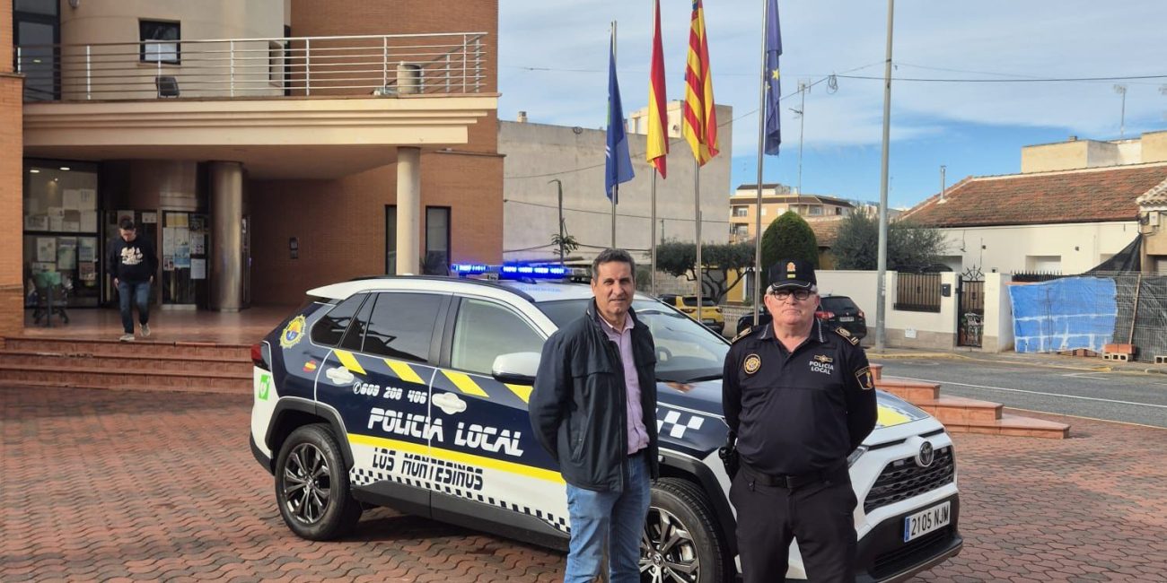 Los Montesinos Town Hall new local police car